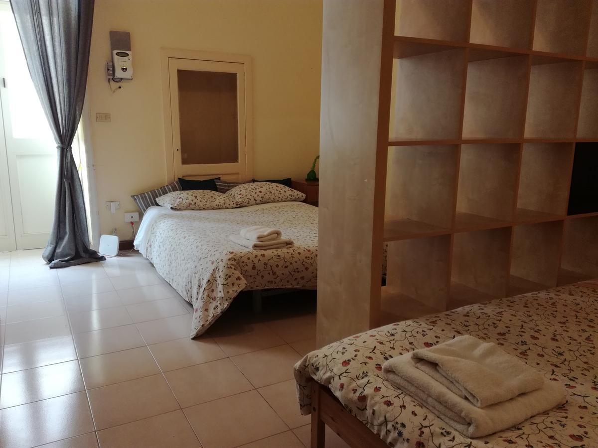 莱切La Casa Di Chicca公寓 外观 照片